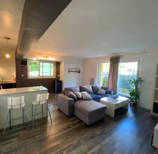 T2 Bayonne-anglet * 바욘